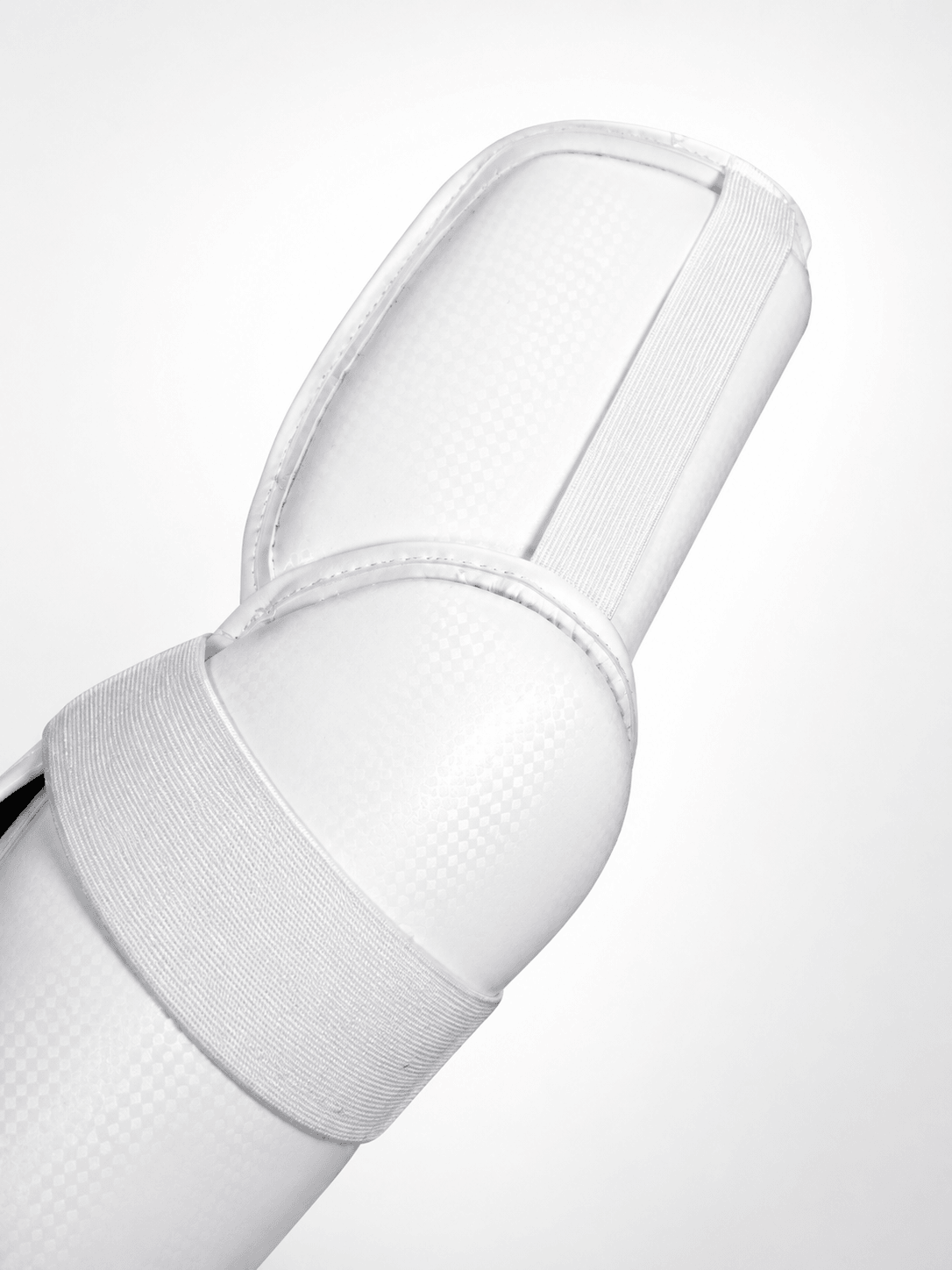 Arm Ultra elbow detail - continuous coverage at the bend